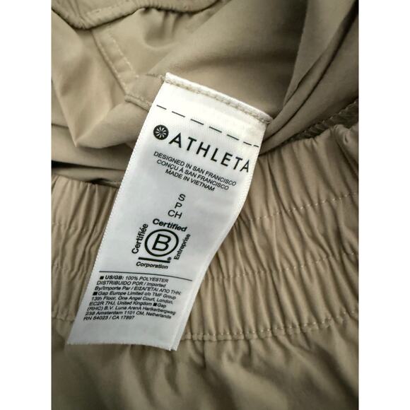 Athleta Cascade Cargo Pants Beige Tan Nylon Joggers Utility Hiking Size S - Picture 11 of 12